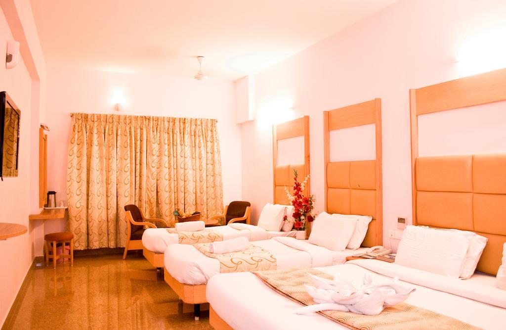 Hotel Rajadhane Madurai Buitenkant foto