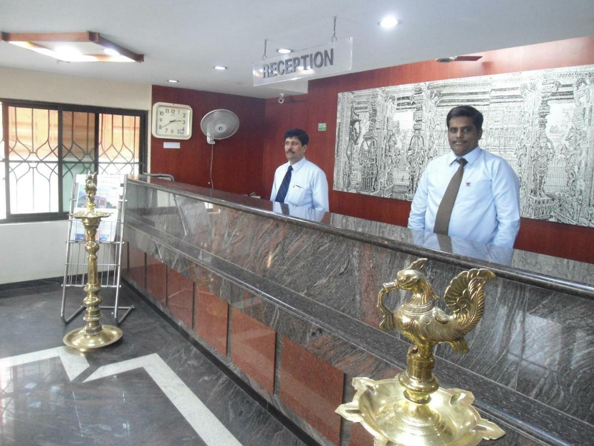 Hotel Rajadhane Madurai Buitenkant foto